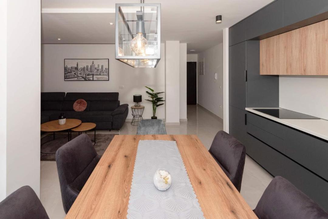 Penthouse Paola- Modern And Luxury Apartment In Ζαντάρ Εξωτερικό φωτογραφία
